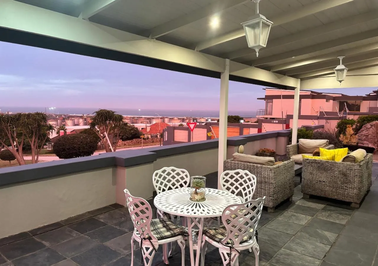 Sir Roys At The Sea Bed & Breakfast Port Elizabeth