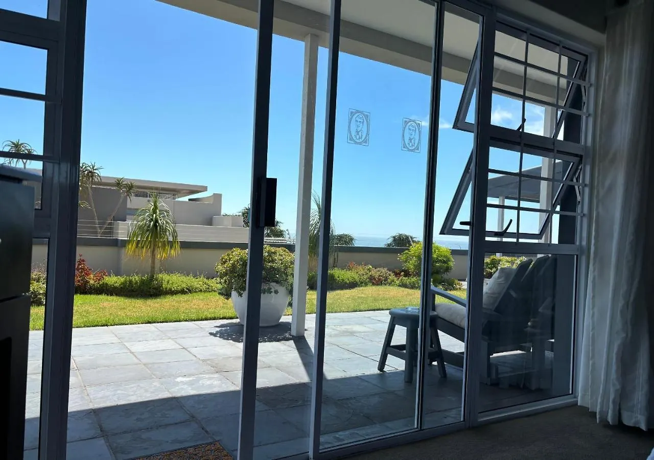 ****  Sir Roys At The Sea Bed & Breakfast Port Elizabeth South Africa
