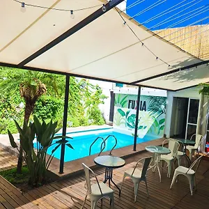 https://fuxia-hostel.hotelsmendoza.com